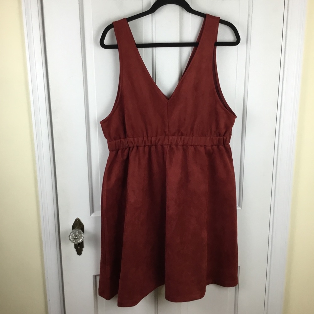 A Beautiful Soul Sleeveless Rust Dress V-neck Sz XL NWT
